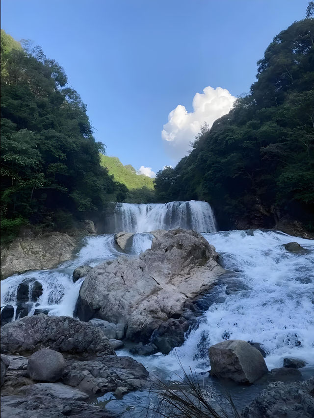 漳州南靖樹海瀑布：探索閩南綠野仙蹤