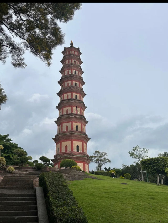 Lotus mountains Guangzhou 