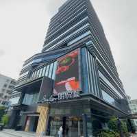 🚙假日遛娃新發現！珠海朗悅酒店的驚喜之旅🌧️