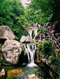 Jiaozuo Waterfalls: Liquid Jewels in the Heart of the Taihang Mountain
