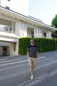 喺城市綠洲裏面，枕住草坪同飛機聲入睡