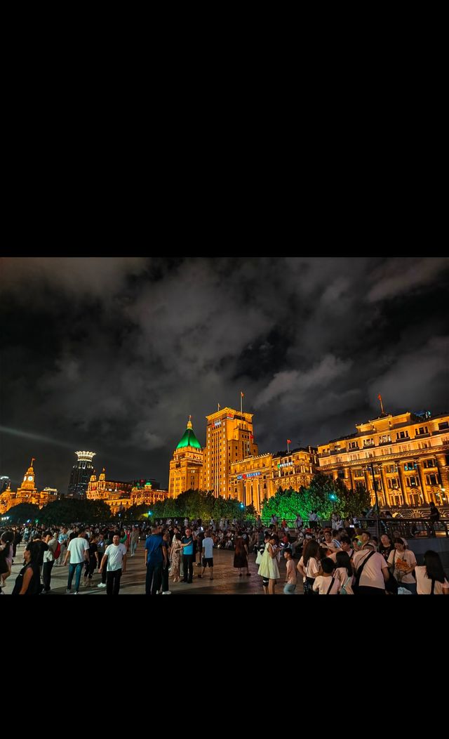 魔都夜遊天花板要的就係呢種感覺 魔都夜遊天花板要的就係呢種感覺