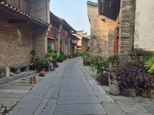 Guilin Surprise