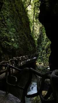 宣漢縣巴山大峽谷