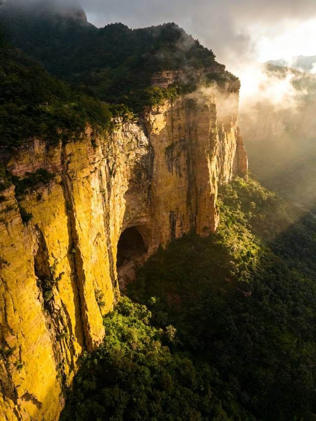 血色丹崖，鐵血忠魂：在黃崖洞遇見太行的風骨