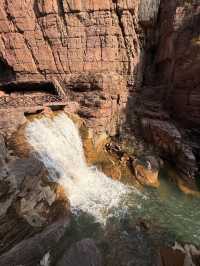 闖入億萬年前形成的峽谷