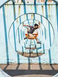 香港9大本地人才知道的影相打卡潮聖地📸|彩虹屋邨、怪獸大廈、海邊木橋,本地人私藏的小眾秘境一次收藏📷✨