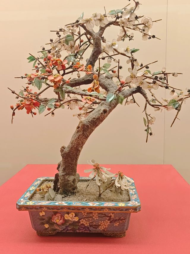 上海博物館（人民廣場館）的掐絲琺瑯美到窒息