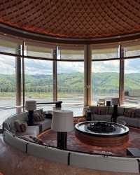 伊寧洲際酒店環境很好yo～#酒店天花板