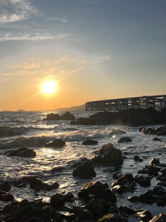 冬日銀沙灘絕美日出