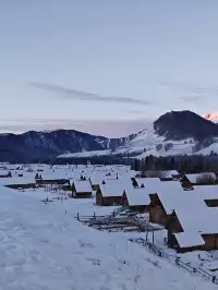 禾木封神機位被找到了！躺看日照金山