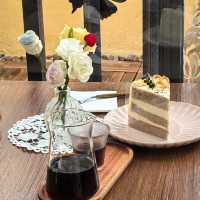 藏在城市裡的治癒咖啡館,待一下午都不想走