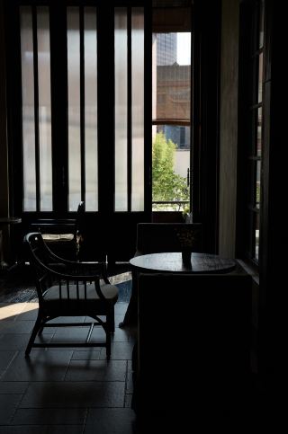 ความงดงามอันเงียบสงบที่ซ่อนเร้นอยู่ท่ามกลางเมืองที่พลุกพล่าน