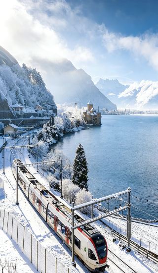 Swiss Winter Wonderland Guide: Skiing, Hot Springs, and Gourmet Food All in One!