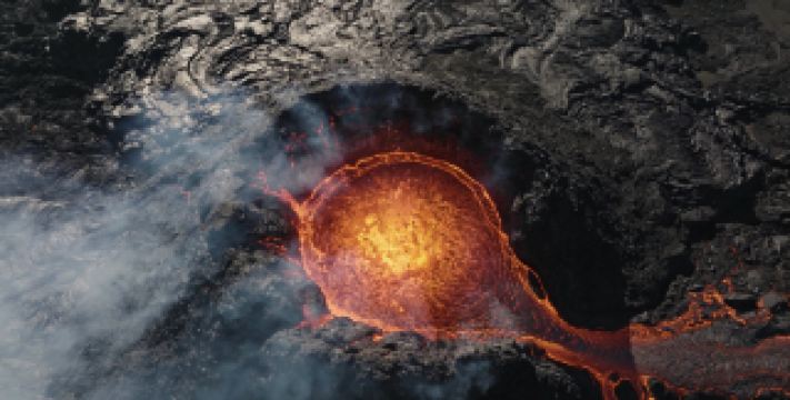 Ginkgo trees and nostalgia amidst volcanic hot springs