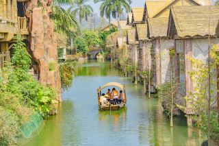 Foshan Changlu World Expo Park is truly as mysterious and quiet as the water towns of Jiangnan.
