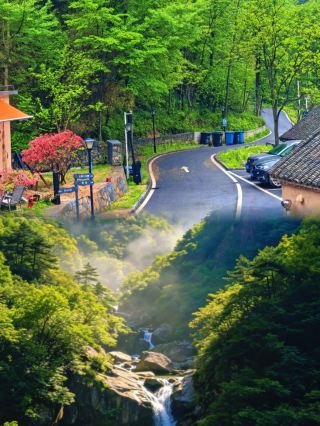 Escape Wuhan’s summer heat with a 2-hour high-speed train to 4 underrated small cities. The top weekend spots to relax