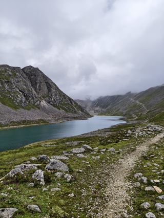 Both sunny and rainy days are scenic! The hidden plateau gem Zhegongco is absolutely stunning