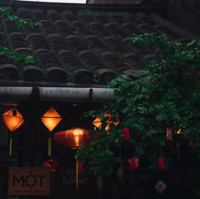 Ancient town of Hoi An at night