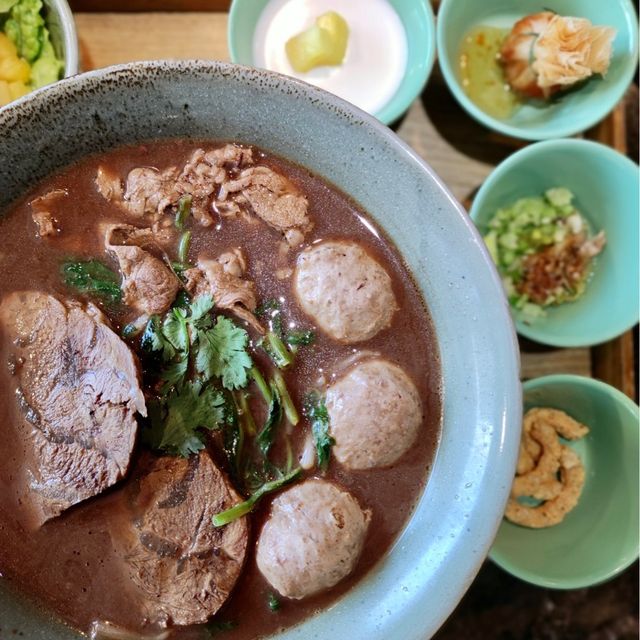 太古廣場午市高質泰國菜🇹🇭-「APINARA」
