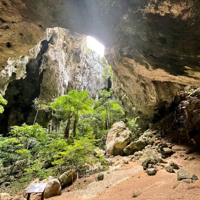 Phraya Nakhon Cave