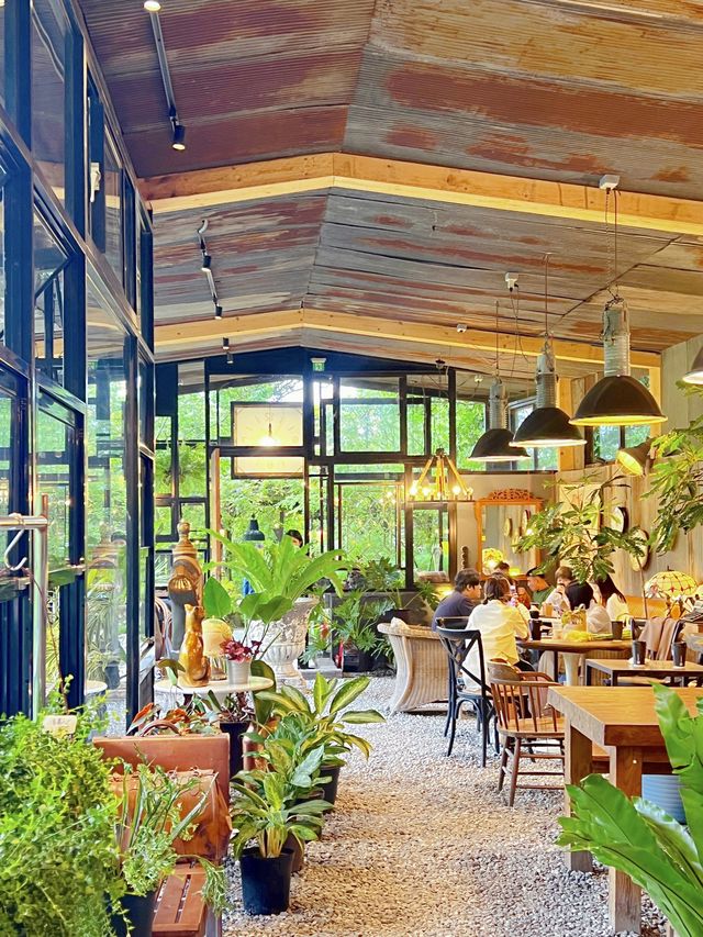 台北｜陽明山上的秘密基地–野人花園🌿