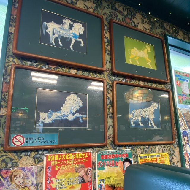【函館】ラッキーピエロ　ベイエリア本店