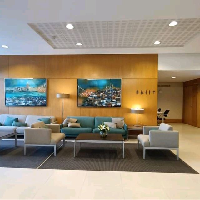 Mercure Hotel In The Town Of Lisbon