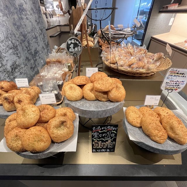 【大阪・東心斎橋】17:00から営業するパン屋さん「夜のベーカリー mahoroba 心斎橋店」