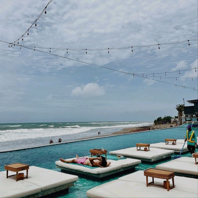 Atlas Beach Club, Bali