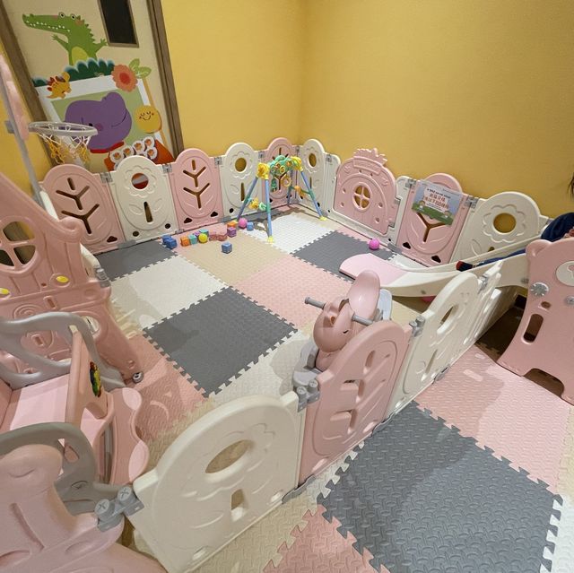 韓燒親子餐廳，小朋友穿韓服玩遊樂場！