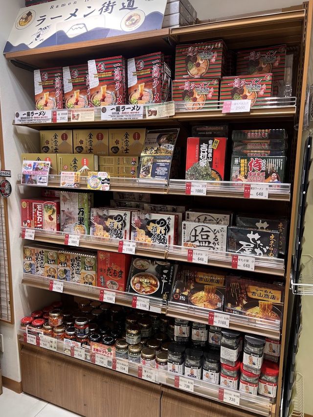 【東京駅】全国のお土産が集まる！私が必ず行くおすすめのお土産屋さん✨
