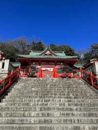【足利】カラフルな七色の鳥居がある足利織姫神社