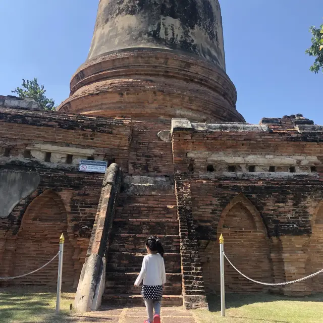 One Day Tour in the old capital Ayuttaya 