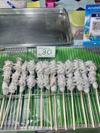 ปลาหมึกย่าง เจ๊หวิน 🌶️🐙 ตลาดนัดเซนทริค จันทบุรี 