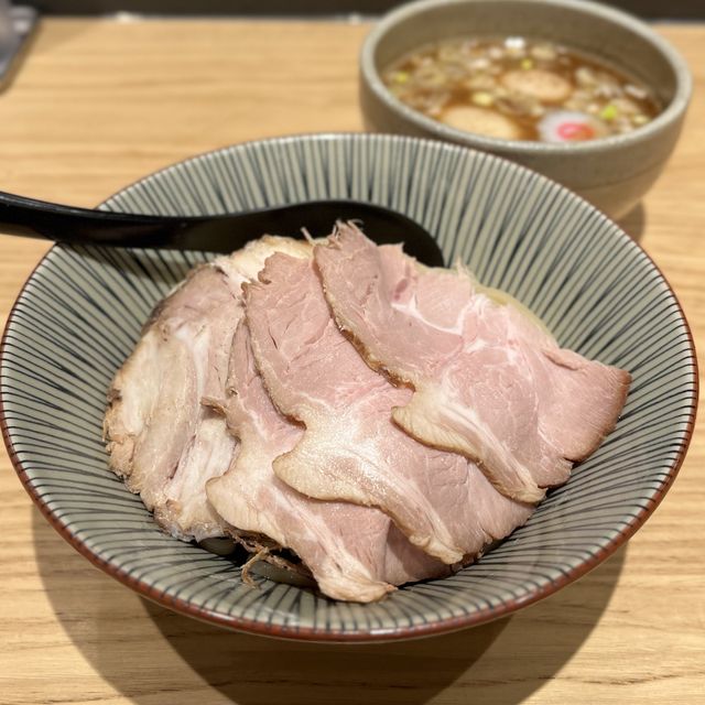 【奈良・大和西大寺】奈良の人気ラーメン店のセカンドブランド「NOROMANIA」