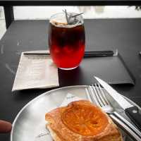 คาเฟ่คาใจไปด้วยกันไหม…