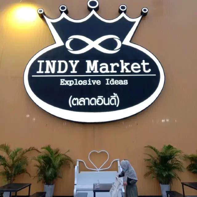 ที่เที่ยวลาดพร้าว INDY MARKET