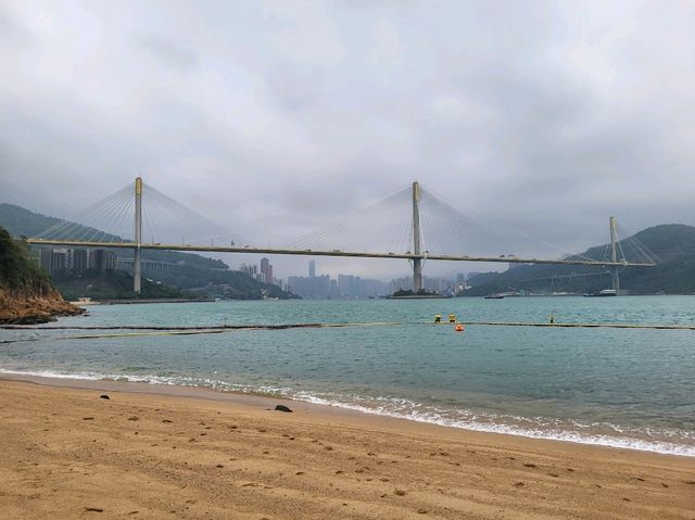 青山公路海岸線景色怡人