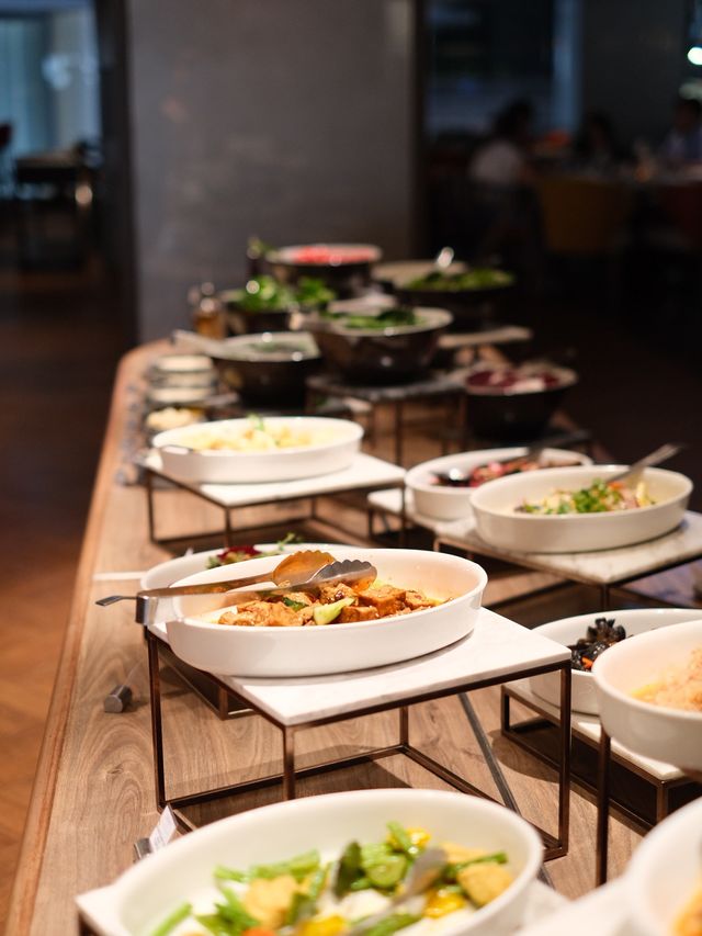 召喚自助餐控📣 抵食滿足晚餐不容錯過！