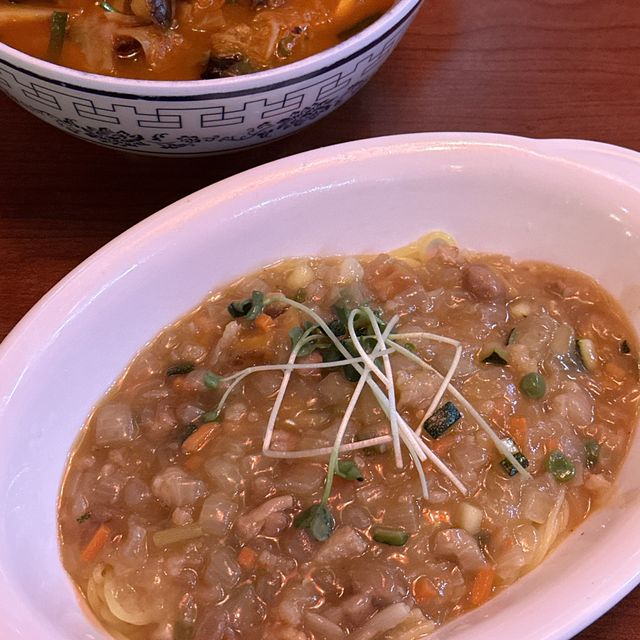 하얀색 짜장면을 맛 볼 수 있는 중국음식 맛집 🥢 연경