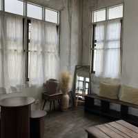 คาเฟ่ลับ กลางเมืองลำพูน