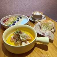 靚靚打卡餐廳💜上環Cafe