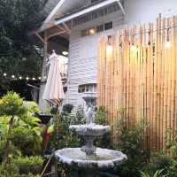 ร้านอาหารไทยลับๆ Khomkhum Bar & Bistro 🍹