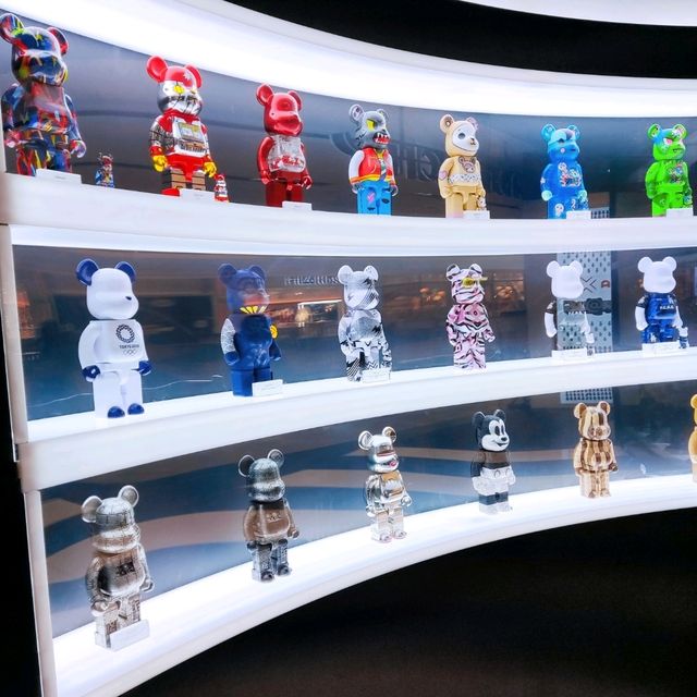 Action City Bearbricks Jewel Changi