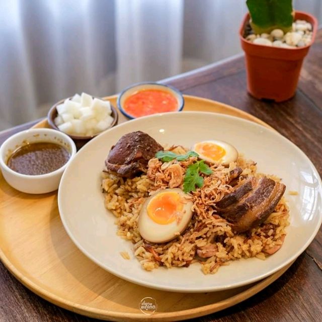 Hom•mes by Good Cafe Phuket  