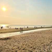 หาดบางแสน แสนสุข ทะเลสวย ใกล้กรุงเทพ