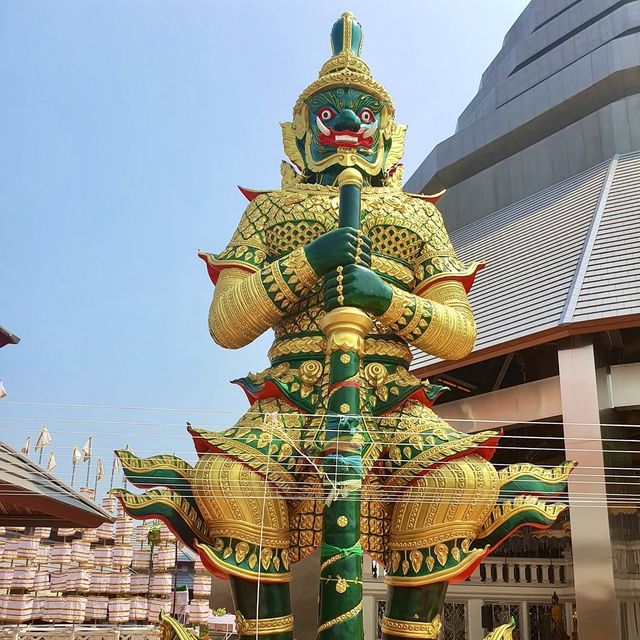 ไหว้พระ ทำบุญ วัดเกตุมดีศรีวราราม วัดสวยสมุทรสาคร 