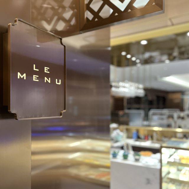 📍香港灣仔｜Le Menu · 六國酒店高品質自助餐！鮑魚花膠乳豬包羅萬有🍴維多利亞風味設計好吸睛