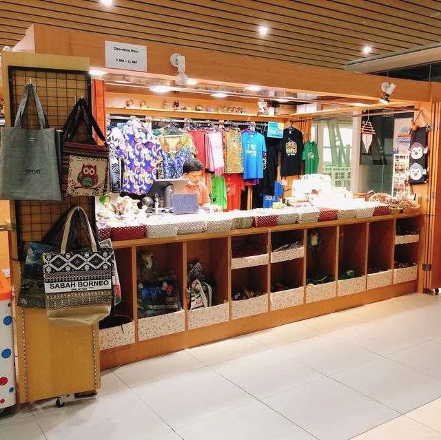 沙巴馬來西亞🇲🇾機場晃晃等飛機✈️ Kota Kinabalu International Airport